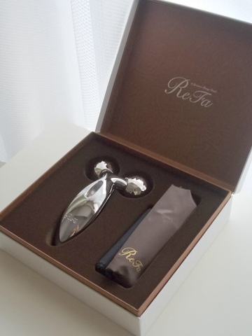 Refa Carat リファカラット 届きました 東京女子の美活ブログ